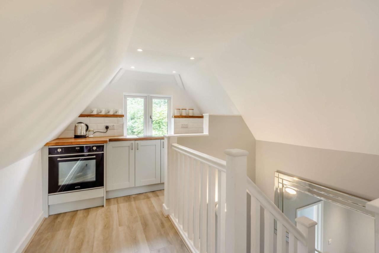 Little Thatch Lovely 2-Bed Converted Workshop Near Weymouth Radipole Extérieur photo